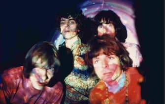 UNITED KINGDOM - JANUARY 01:  Photo of Rick WRIGHT and PINK FLOYD and Syd BARRETT and Roger WATERS; Back L-R: Syd Barrett, Nick Mason. Front L-R: Roger Waters, Rick Wright - posed, group shot  (Photo by Andrew Whittuck/Redferns)