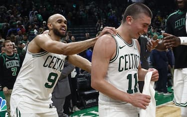 PRITCHARD E WHITE, SERATA STORICA