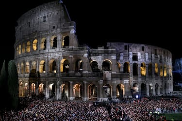 A Roma per la Via Crucis e per il Giro delle Sette Chiese
