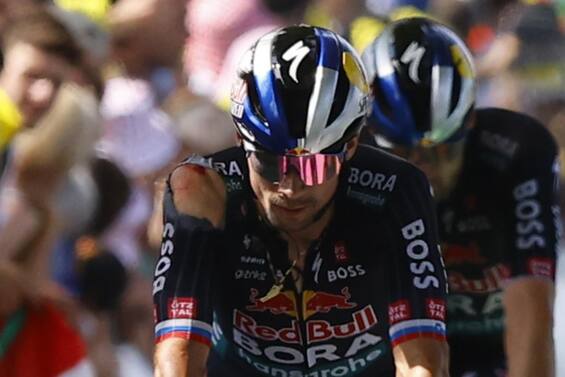 Rod Ravaioli Primo Possibile ritiro di Roglic dal Tour de France dopo la caduta a 10 km ...
