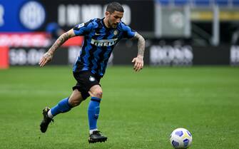 Il centrocampista Stefano Sensi dell'Inter
