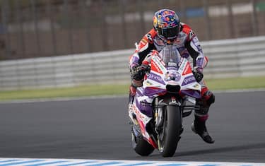 MOTEGI, JAPAN - SEPTEMBER 30: Jorge Martin of Spain and Pramac Racingheads down a straight during the MotoGP of Japan - Sprint at Twin Ring Motegi on September 30, 2023 in Motegi, Japan. (Photo by Mirco Lazzari gp/Getty Images)