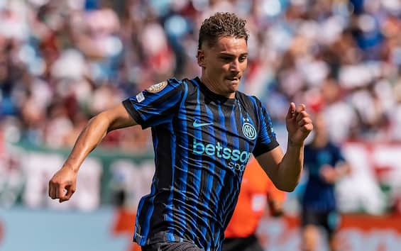 https://static.sky.it/editorialimages/9d51194a16efa011116cf387ffb8c1cc0016dc38/skysport/it/calcio/calciomercato/2025/07/10/cagliari-sebastiano-esposito-calciomercato-news/sebastiano_esposito_inter_ipa.jpg?im=Resize,width=565