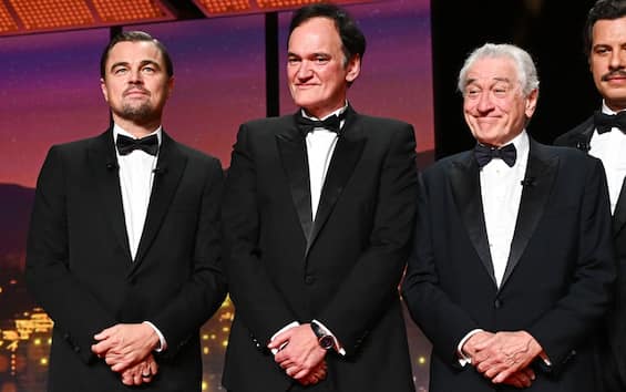 Icone del Cinema a Cannes: De Niro, DiCaprio e Tarantino in un'Epica Foto che Ha Conquistato il Web