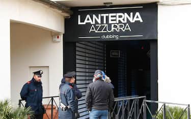 Carabinieri officers stand in front of the disco 'Lanterna Azzurra' in Corinaldo, central Italy, central Italy,  08 December 2018. At least Six people, all but one of them minors, were killed and about 35 others injured in a stampede of panicked concertgoers early Saturday at a disco in a small town on Italy's central Adriatic coast.
ANSA/PASQUALE BOVE