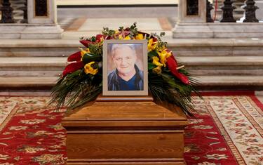 Un momento alla Chiesa degli Artisti durante i funerali di Antonello Fassari, Roma, 8 Aprile 2025. ANSA/GIUSEPPE LAMI