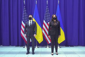 “Il mondo è in un momento decisivo nella storia”: così la vicepresidente Usa Kamala Harris incontrando il presidente ucraino Volodymyr Zelensky alla conferenza di Monaco sulla sicurezza