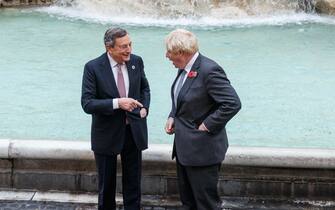 G20, il papavero rosso indossato da Johnson, Trudeau e principe Carlo