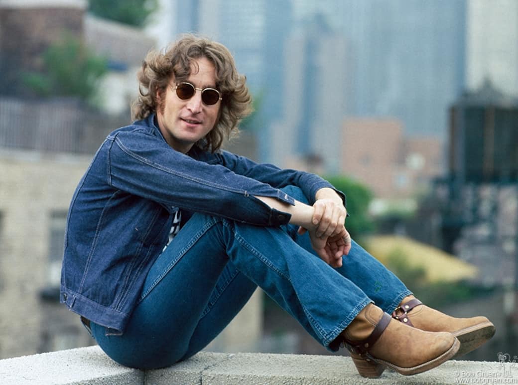 John_Lennon_1974_(c)_Bob_Gruen_-_www.bobgruen.com.jpg