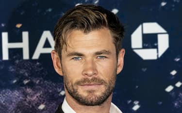 chris-hemsworth-kikapress-5