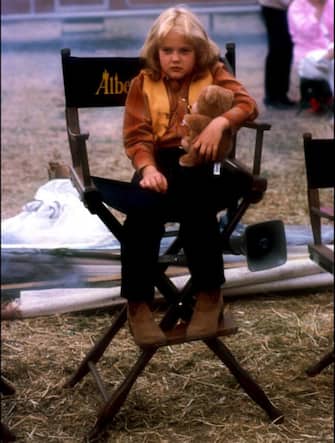 Drew Barrymore in una scena del film "Irreconcilable Differences".