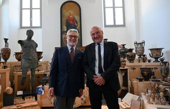 Il Procuratore nazionale antimafia e antiterrorismo, Giovanni Melillo, e il Pm Nicolas Besson