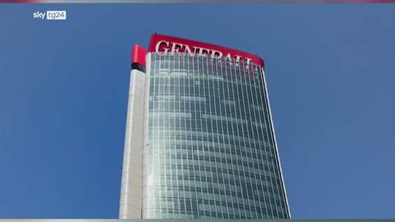milano generali collassata la maxi insegna sul grattacielo