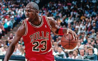 SACRAMENTO, CA - NOVEMBER 14: Michael Jordan #23 of the Chicago Bulls dribbles against the Sacramento Kings during a game played on November 14, 1989 at the Arco Arena in Sacramento, California. NOTE TO USER: User expressly acknowledges and agrees that, by downloading and or using this photograph, User is consenting to the terms and conditions of the Getty Images License Agreement. Mandatory Copyright Notice: Copyright 1989 NBAE (Photo by Rocky Widner/NBAE via Getty Images)