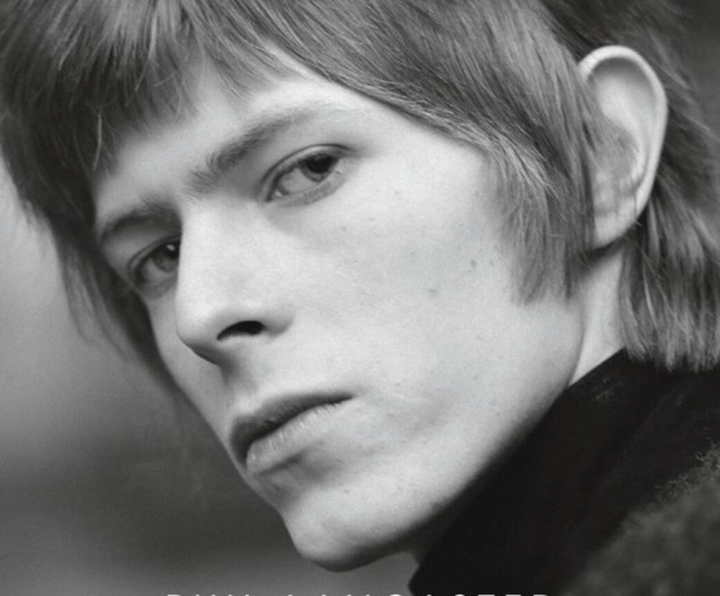 Bowie_prima_di_Bowie._La_storia_dell’uomo_che_divenne_leggenda_(Bur_Rizzoli_2021).jpeg