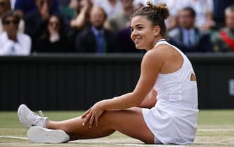 epa11475866 Jasmine Paolini of Italy reacts during her Women's Singles final match against Barbora Krejcikova of the Czech Republic at the Wimbledon Championships in London, Britain, 13 July 2024.  EPA/TOLGA AKMEN  EDITORIAL USE ONLY