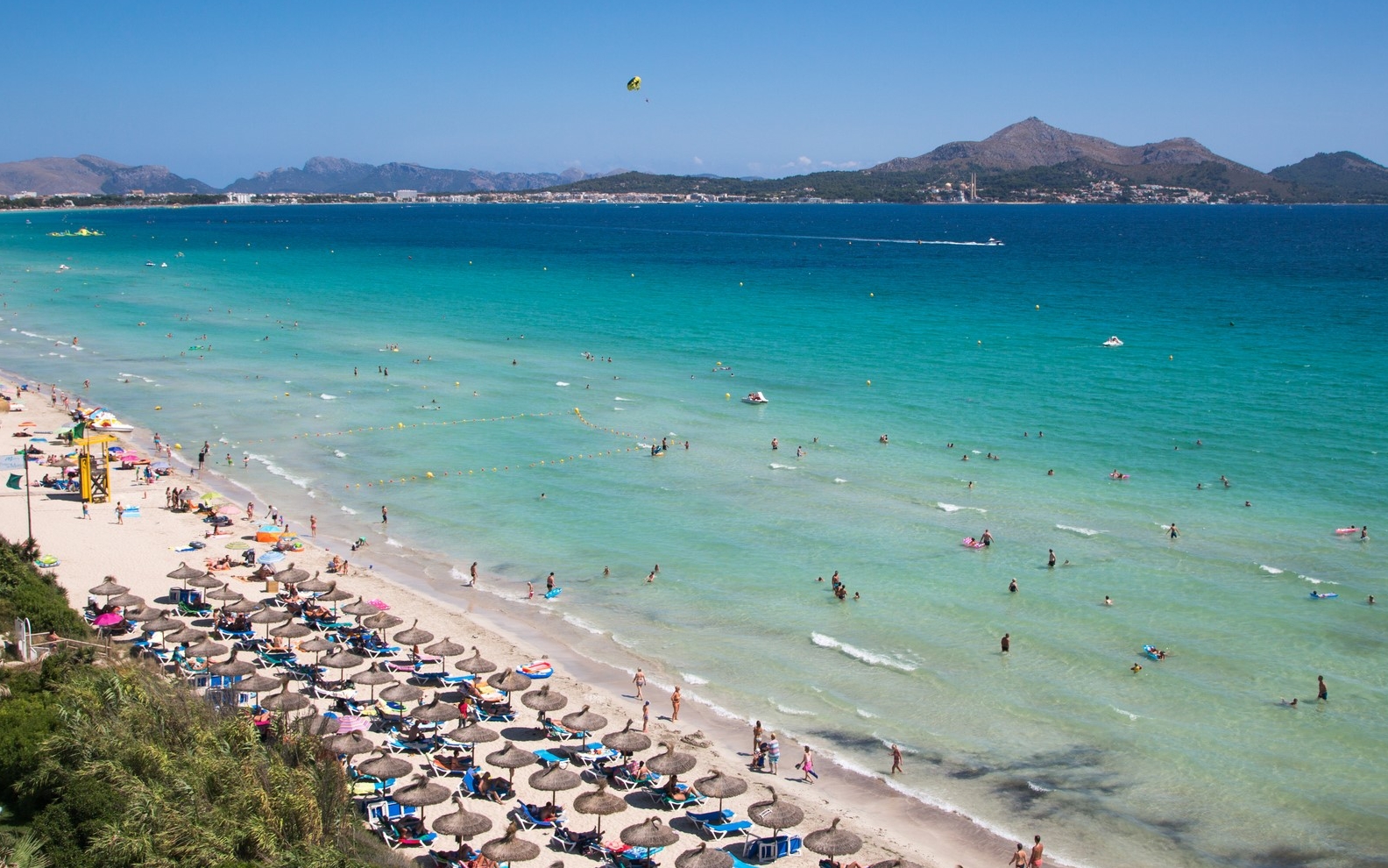 le-spiagge-del-mediterraneo-pi-amate-dai-viaggiatori-secondo-la