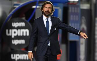 Juventus' head coach Andrea Pirlo gestures during the italian Serie A soccer match between FC Crotone and Juventus FC at Ezio Scida stadium in Crotone, Italy, 17 October 2020. ANSA / CARMELO IMBESI