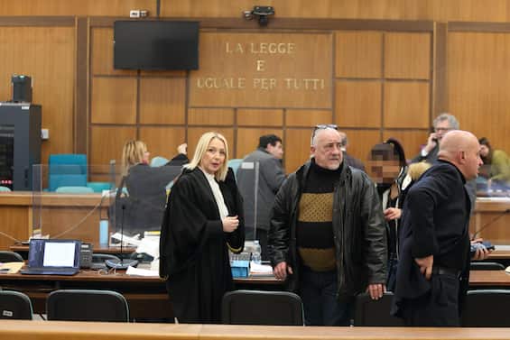 Omicidio Thomas Bricca, Roberto e Mattia Toson a processo | Sky TG24