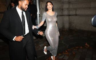 08_kim_kardashian_kylie_jenner_parigi_getty - 1