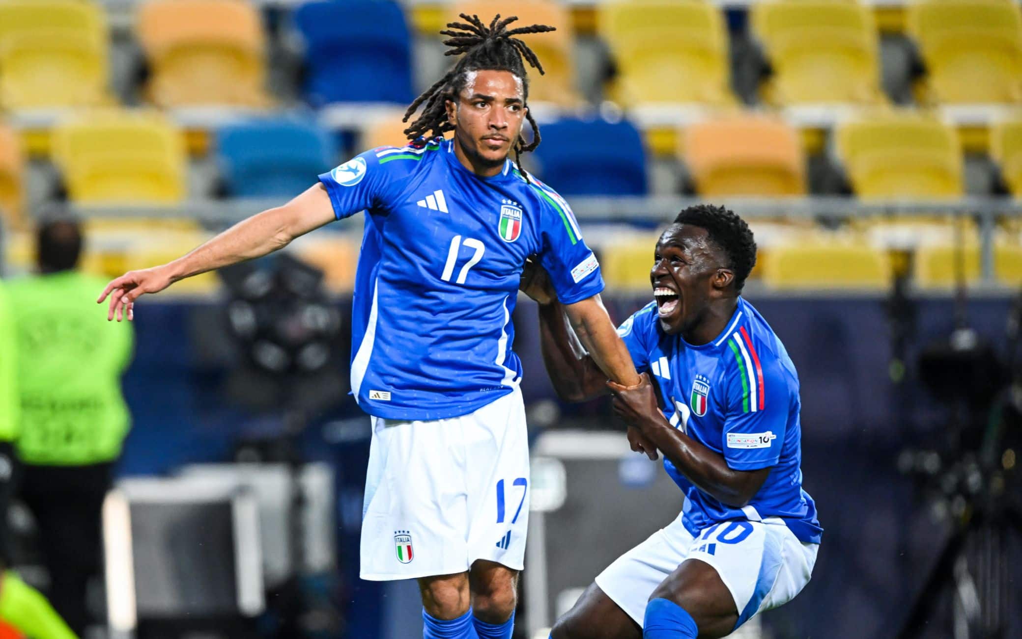 Koleosho! Italia avanti 1-0 sulla Germania!