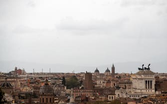 Una veduta di Roma dal Gianicolo, Roma, 01 aprile 2024. ANSA/ANGELO CARCONI