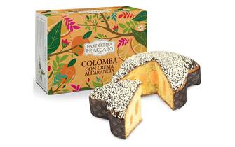 Colomba pasquale artigianale farcita con crema all'arancia