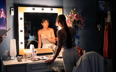 Claudia Pandolfi in una scena di Fuori la verità