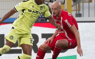 Udinese's defender Destiny Udogie in action against AC Monza's defender Luca Caldirola defender during the Italian Serie A soccer match between AC Monza and Udinese at U-Power Stadium in Monza, Italy, 26 August 2022. ANSA / ROBERTO BREGANI
