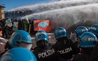 Police and demonstrators face each other during the march organized by social centers to protest against the presence of Israeli workers at the VicenzaOro Fair in Vicenza, Italy, 20 January 2024. Police clashed with demonstrators protesting against Israeli participants at the VicenzaOro trade fair in Vicenza on Saturday.
ANSA/EDOARDO FIORETTO