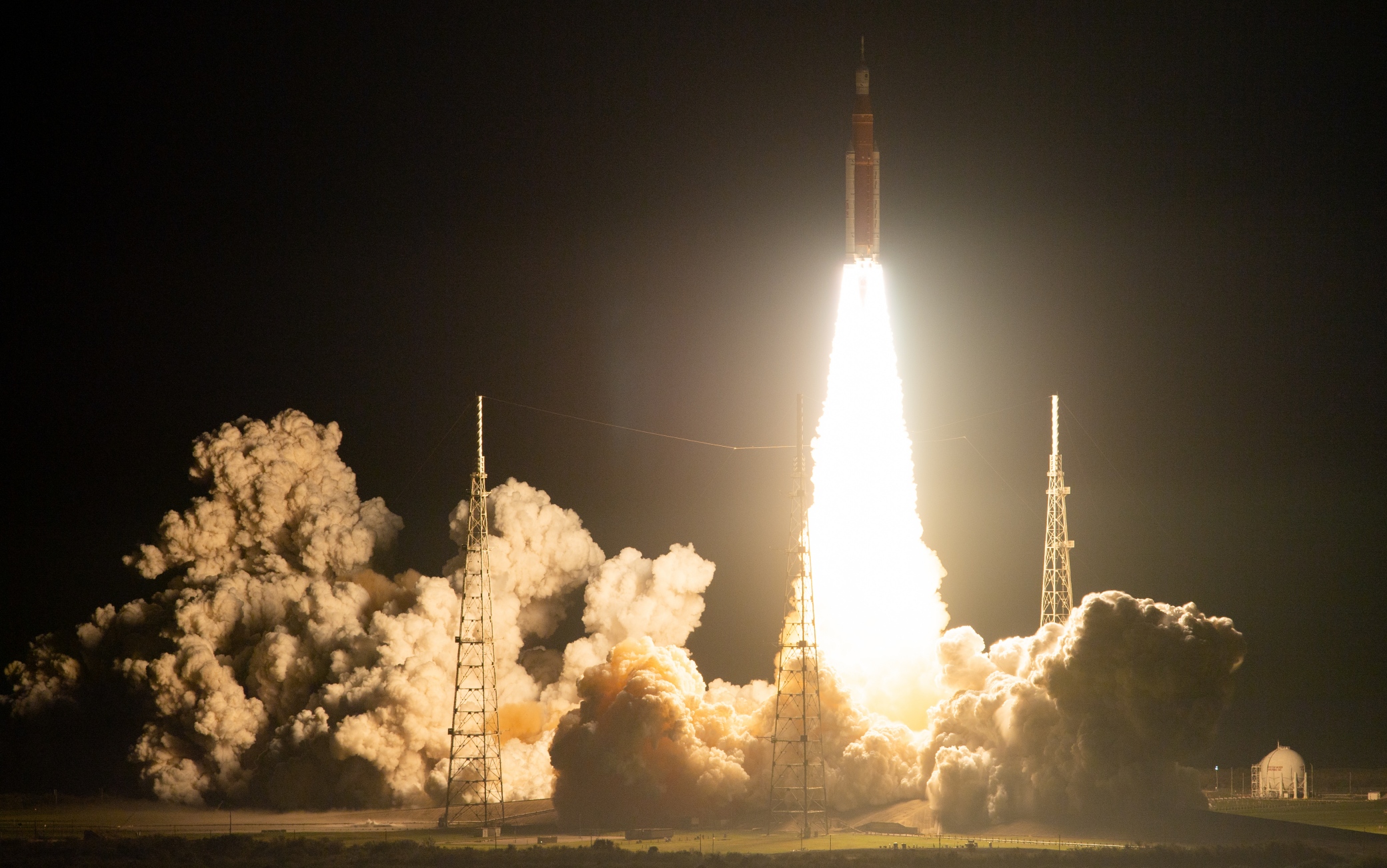 Educa - Missione sulla Luna; Roccia Lunare, Scopri una civiltà aliena