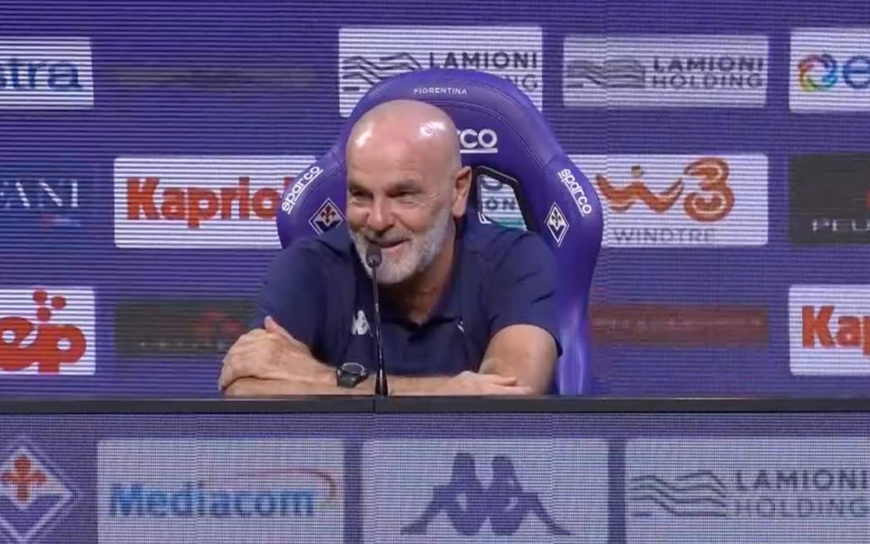 https://static.sky.it/editorialimages/a327524cfaaa0d91785e35d9879acd0c3a675fb6/skysport/it/calcio/serie-a/video/2025/10/17/milan-fiorentina-pioli-conferenza-video-1043913/Pioli_screen.jpg?im=Resize,width=1218