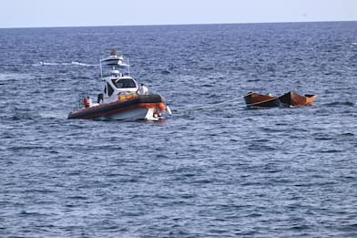 Migranti,  in due naufragi 12 morti, di cui quattro bambine