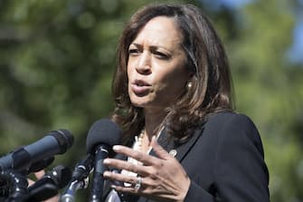 epa06242728 Democratic Senator from California Kamala Harris speaks at a rally for the Dream Act with a focus on women, families, and the LGBTQ community; on Capitol Hill in Washington, DC, USA, 03 October 2017. President Trump announced last month his intention to end the program Deferred Action for Childhood Arrivals (DACA), created by former President Obama, but pending initial applications and renewal applications submitted by a 05 October deadline would continue to be processed. That deadline is not expected to be extended by the Department of Homeland Security, according to media reports.  EPA/MICHAEL REYNOLDS