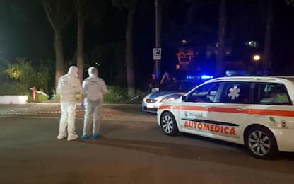 Terni, neonato trovato morto in un sacchetto vicino a un supermercato