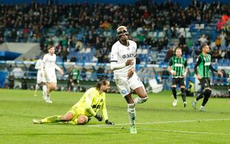 Napoli's  Victor Osimhen jubilates after scoring his second goal during the Italian Serie A soccer match US Sassuolo vs SSC Napoli at Mapei Stadium in Reggio Emilia, Italy, 28 February 2024. ANSA / SERENA CAMPANINI