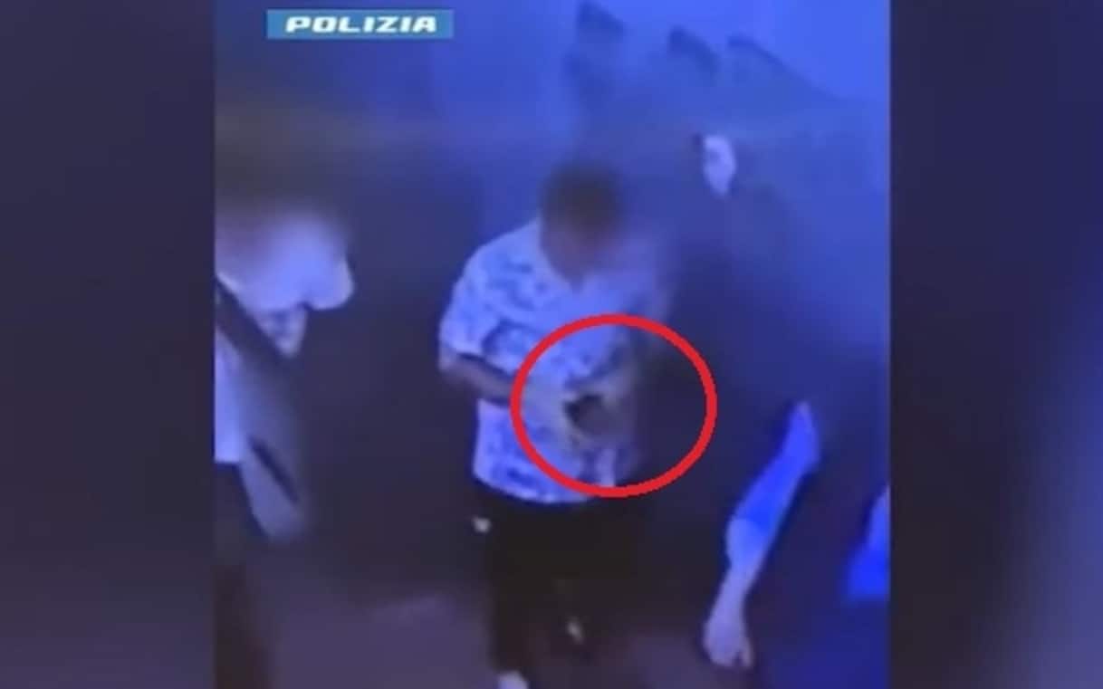 Borseggi sulla metropolitana a Roma, 14 arresti. VIDEO Borseggi sulla metropolitana a Roma, 14 arresti. VIDEO