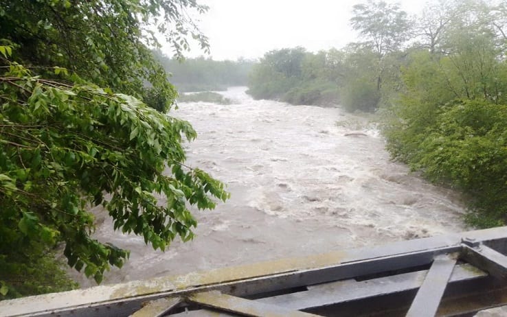 Il torrente Pellice a Torre Pellice (Torino) dal ponte di strada del Blancio, 21 maggio 2023.
ANSA