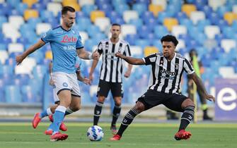 Napoli vs Juventus - Serie A TIM 2021/2022