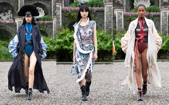 sfilata di Louis Vuitton isola bella lago maggiore
