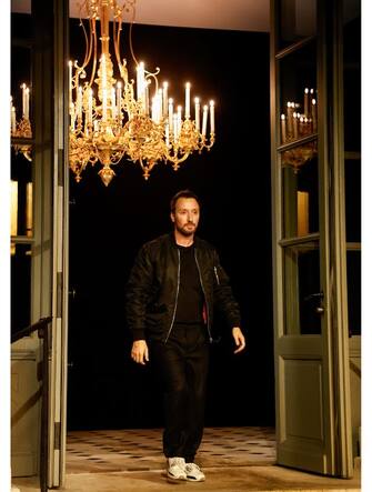 09-saint-laurent-paris-fashion-week-2025-getty - 1