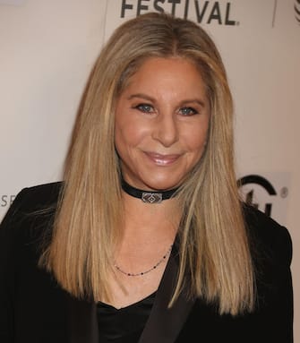 Barbra Streisand - Figure 2