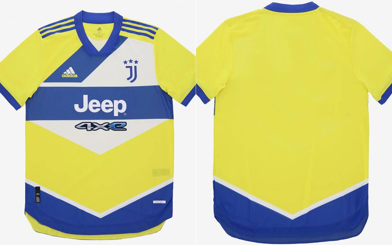 Juventus la terza maglia 2021 2022 e blu bianca e gialla. FOTO Sky Sport
