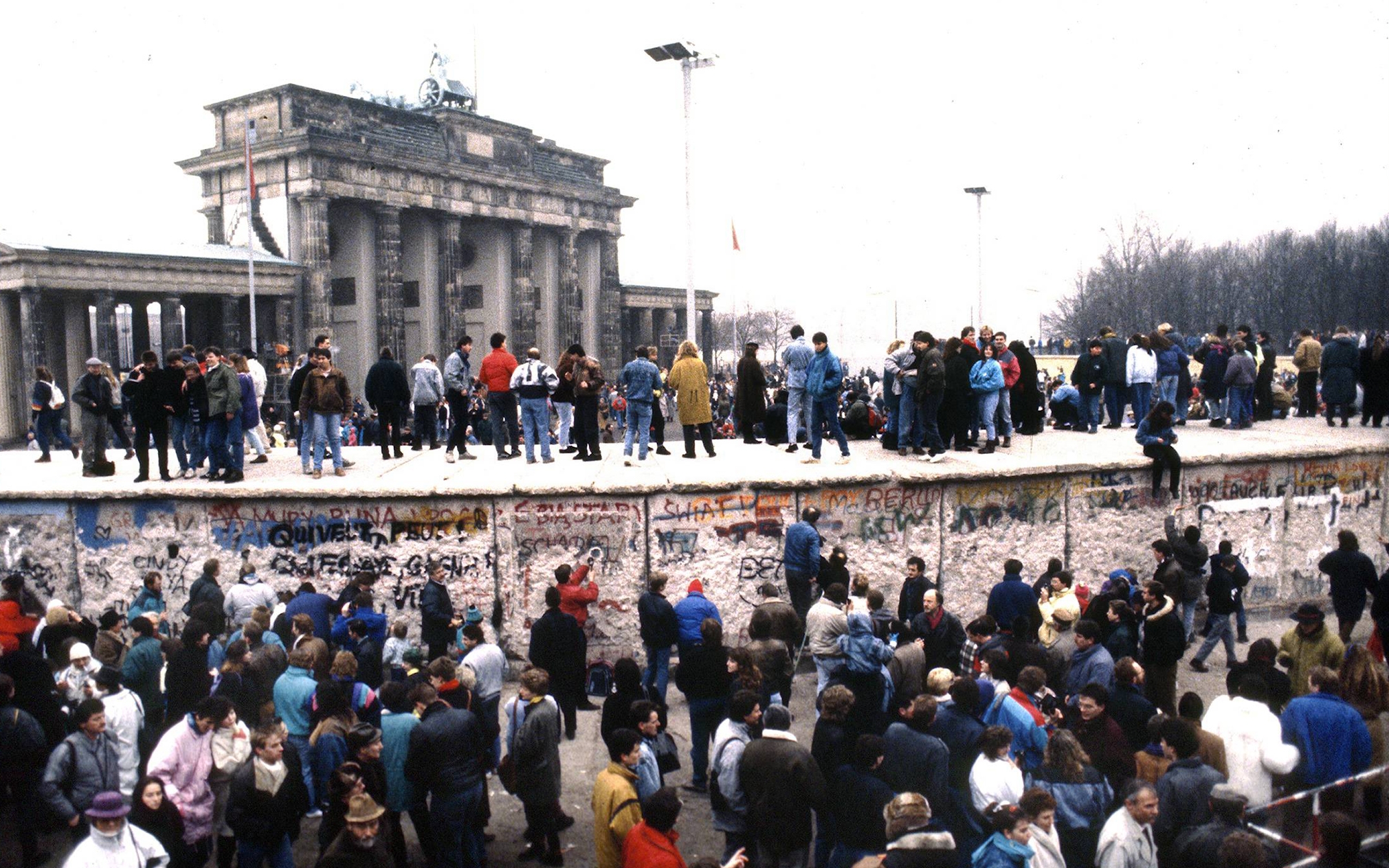 data caduta muro di berlino