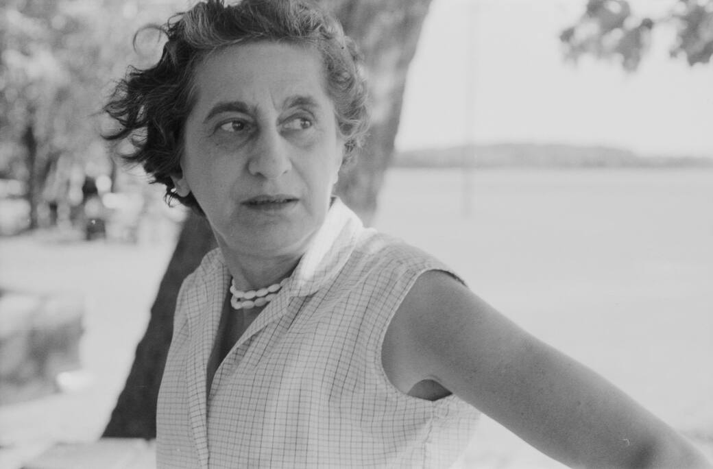 Anni Albers, ca. 1960 Photo: Josef Albers © 2025 The Josef and Anni Albers Foundation/ProLitteris, Zurich