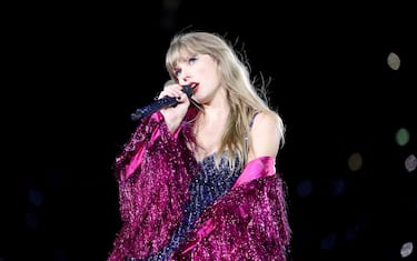 FOXBOROUGH, MASSACHUSETTS - MAY 19: EDITORIAL USE ONLY Taylor Swift performs onstage during "Taylor Swift | The Eras Tour" at Gillette Stadium on May 19, 2023 in Foxborough, Massachusetts. (Photo by Scott Eisen/TAS23/Getty Images for TAS Rights Management)