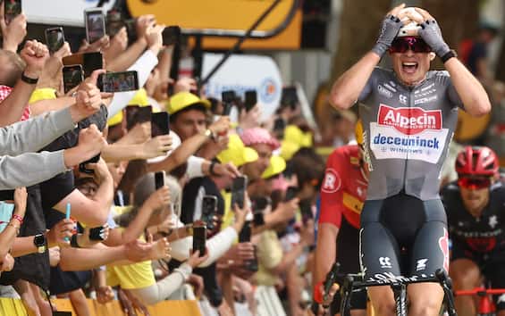 A Philipsen 1^ tappa e maglia gialla al Tour