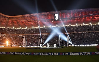 Juventus' supporters prior the Italian Serie A soccer match Juventus FC vs AS Roma at Allianz Stadium in Turin, Italy, 23 December 2017.  
ANSA/ANDREA DI MARCO