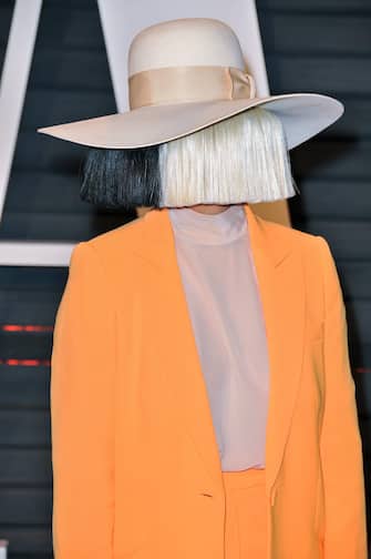 Sia walking the red carpet at the 2017 Vanity Fair Oscar Party hosted by Graydon Carter held at the Wallis Annenberg Center for the Performing Arts in Beverly Hills on February 26, 2017. (Photo by Sthanlee Mirador)  *** Please Use Credit from Credit Field ***