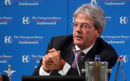 Gentiloni: "Alle spalle crisi più dura del dopoguerra"